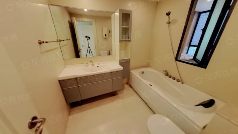 Mansion No. 6 - View 8