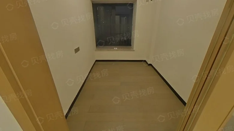 Pearl River Golden Jade Terrace - View 1