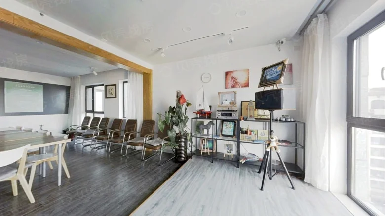 Related Property Image