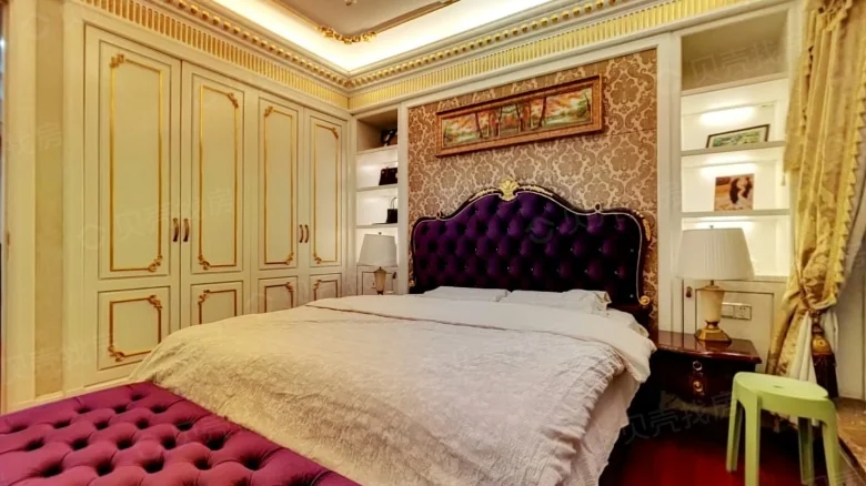 Golden Stone International Hotel - View 2