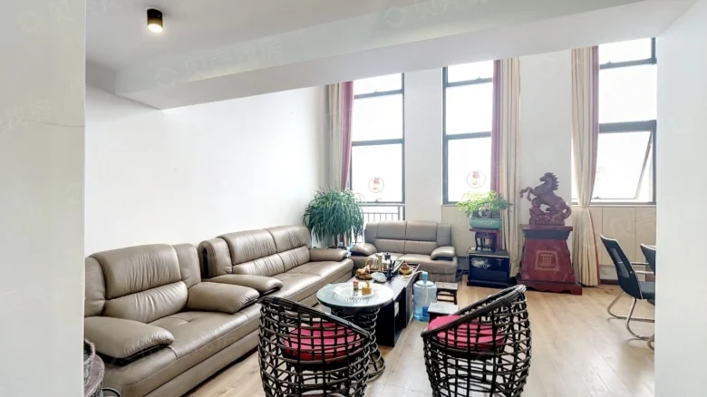 Related Property Image