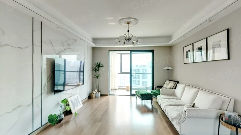 Cui Lake Riverside - View 6