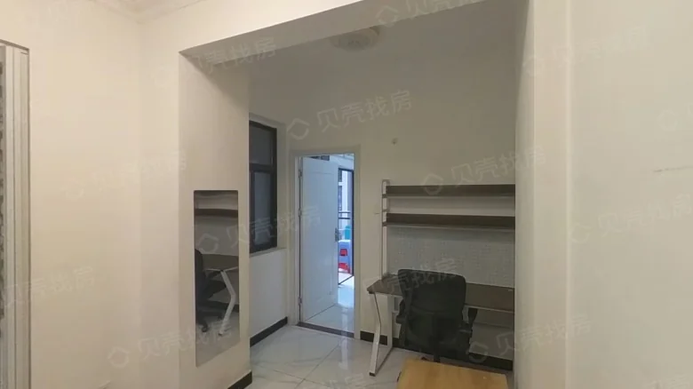 New Land Central Garden - View 2