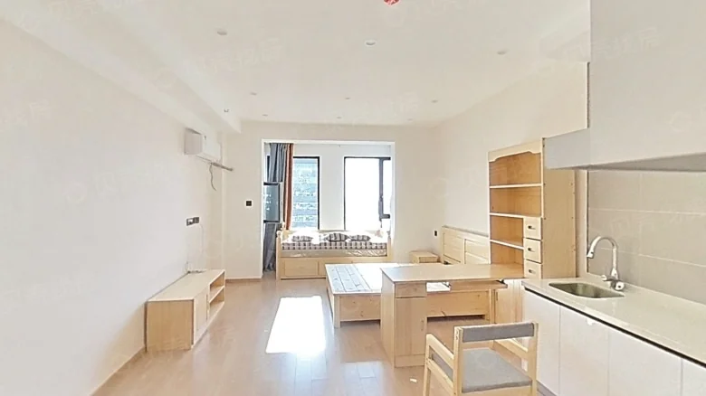 Hehong Plaza - View 1